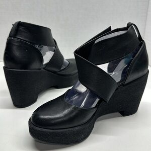 Robert Clergerie Chan Pump High Heel Shoes Ankle Strap Leather Black Size 9